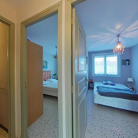 Apartament T3 Avec Balcon A 50m De La